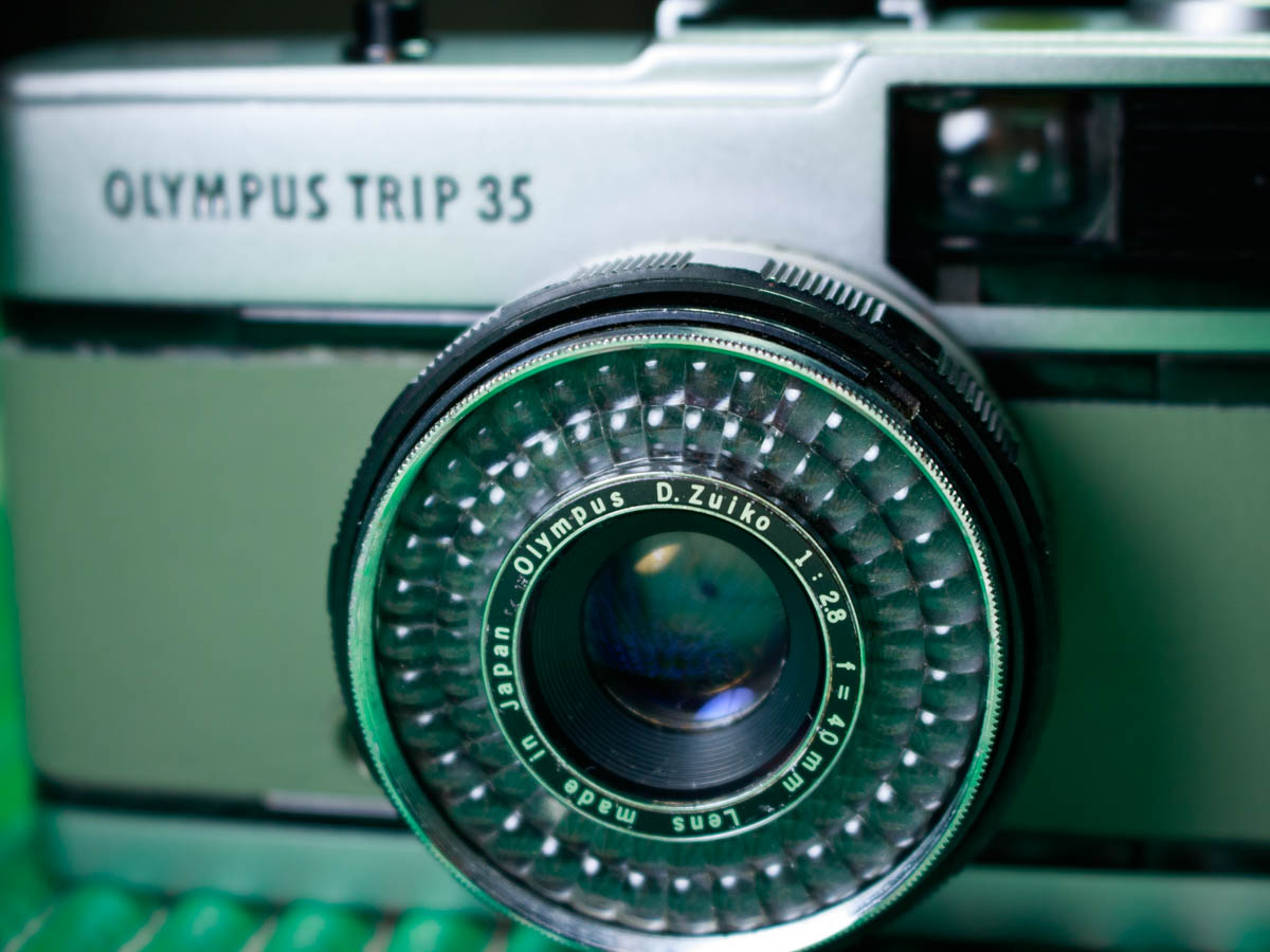 Linda Câmera Olympus Trip 35 – Revisada - Imagem 4