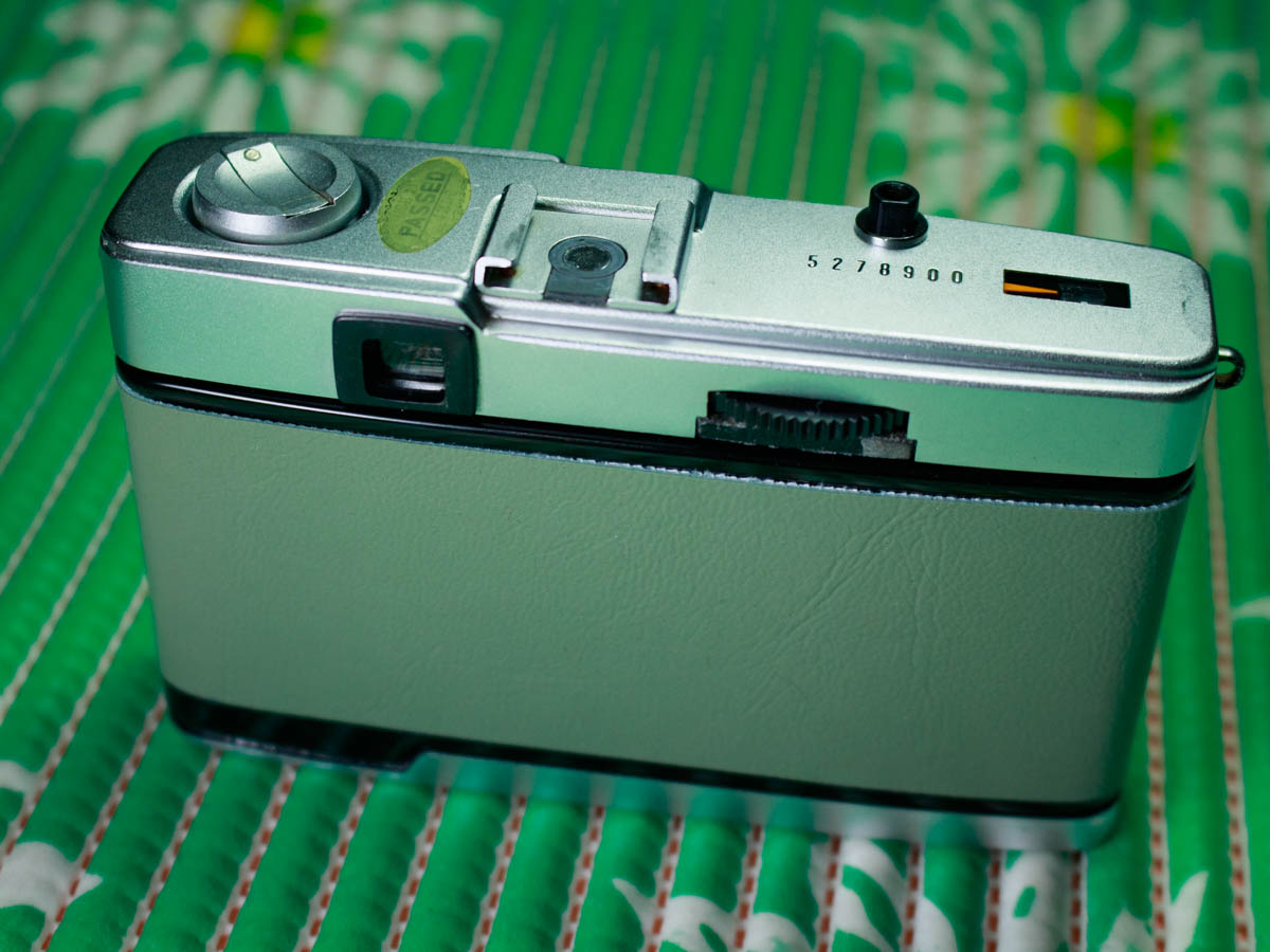 Linda Câmera Olympus Trip 35 – Revisada - Imagem 2