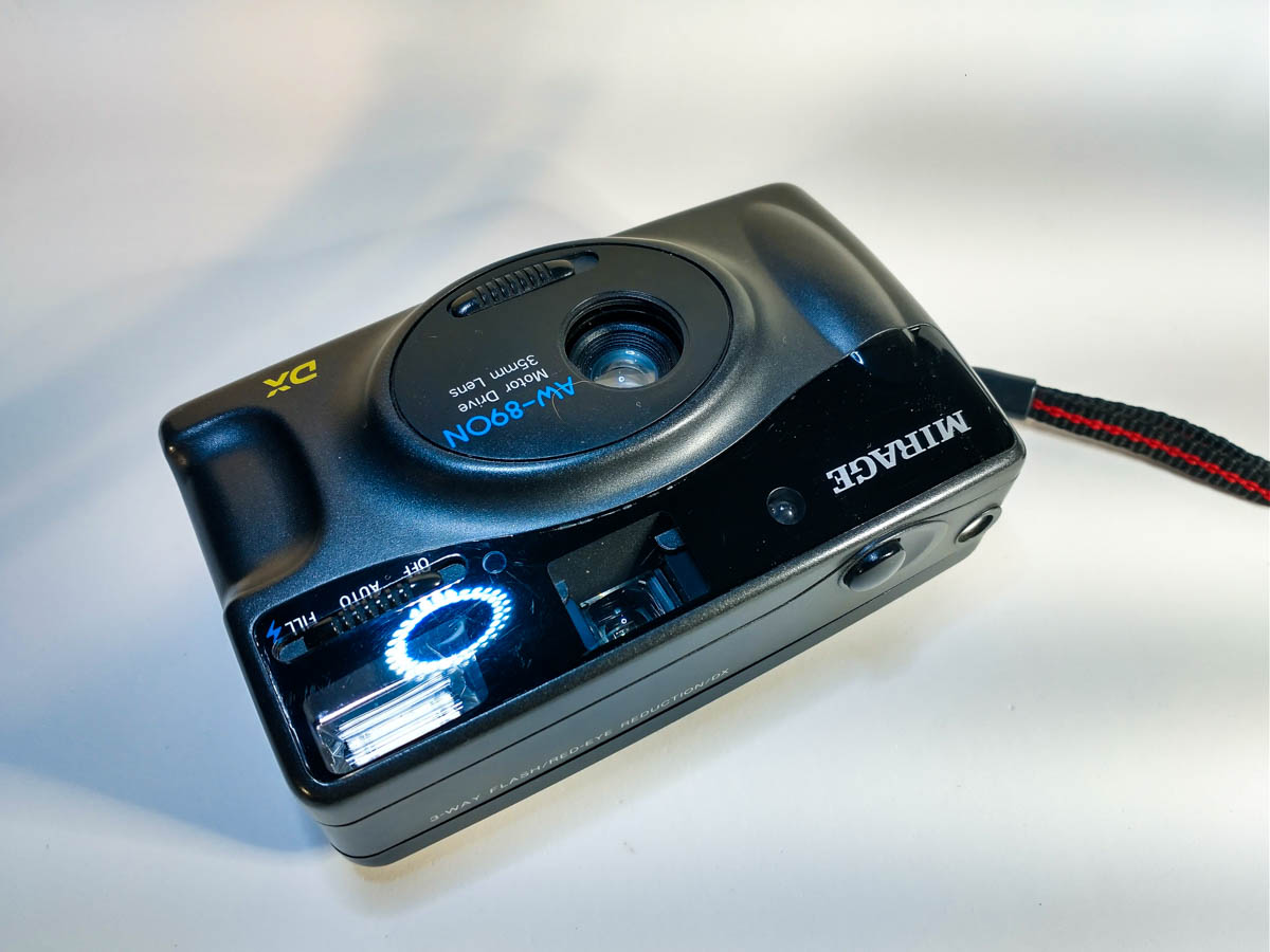 Câmera Mirage AW-890N 35mm – Revisada e Pronta para Usar