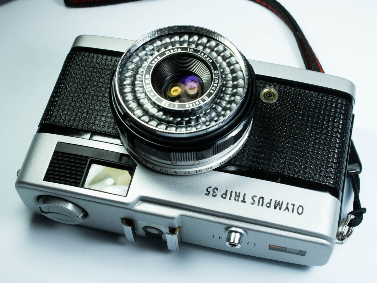 Linda câmera Olympus Trip 35