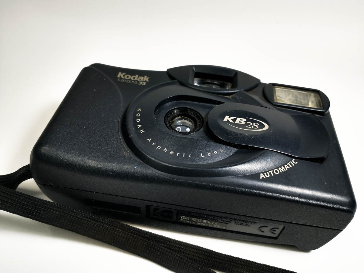 📸 Câmera Analógica Kodak KB28 – 35mm